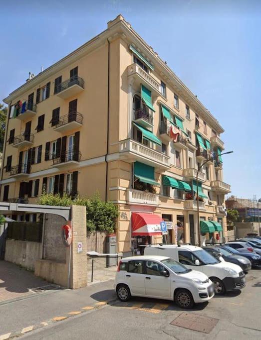 Pisi Home, 2 Min Dalla Spiaggia E Dall' Ospedale Gaslini Γένοβα Εξωτερικό φωτογραφία